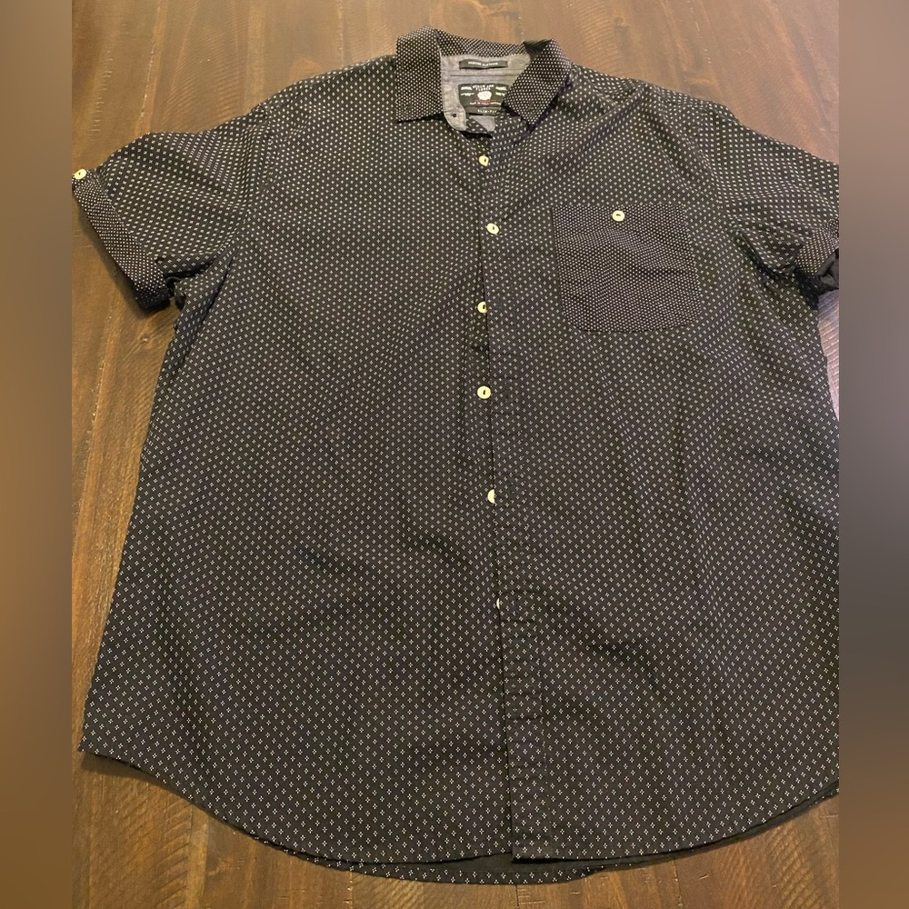 Black button down short sleeve shirt